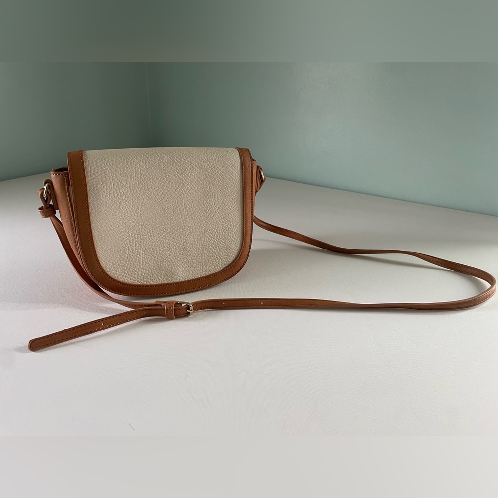 Sole Society Finnigan Classic Cream and Tan Crossbody Bag Faux Leather